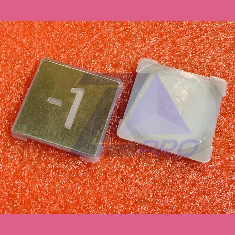 Нажимной элемент кнопки приказа "-1" KM857811G071 Kone